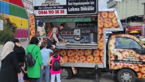 Hayır Lokması ve Sıcak Lokma Tatlısı İkramı