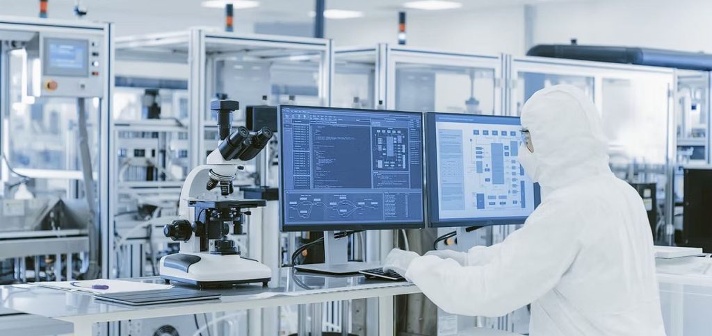 Görünmez Casuslara Karşı Bilimsel Kalkan: Adli Bilişimle Gizli Kamera Tespiti